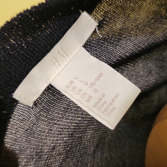 H&M Long Sleeve Navy Tunic Sweater NWOT - Picture 6 of 6